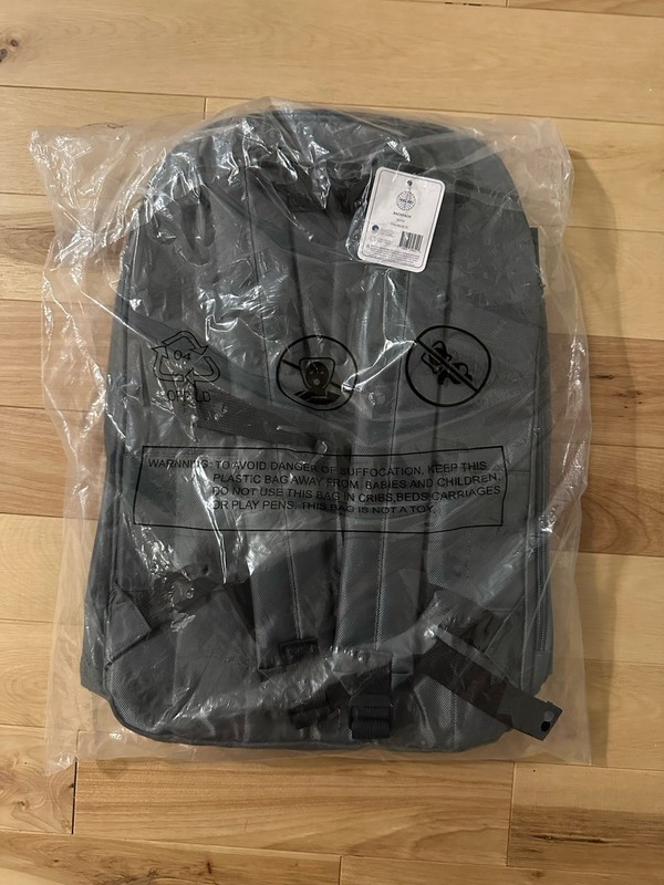 PAN AM Backpack First Class Backpack - Color: Slate - Retro Airline Logo , NWT gallery