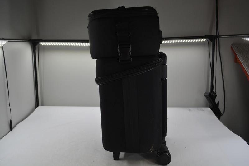 Philips InCourage Set Upright Soft Case Wheels Travel Bag Unisex gallery