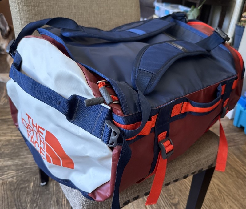 The North Face Base Camp Duffel M 71L 25″ Water Resistant Backpack Straps