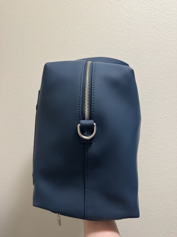 Away Blue Solid Weekender, Adjustable Strap, Dust Bag gallery