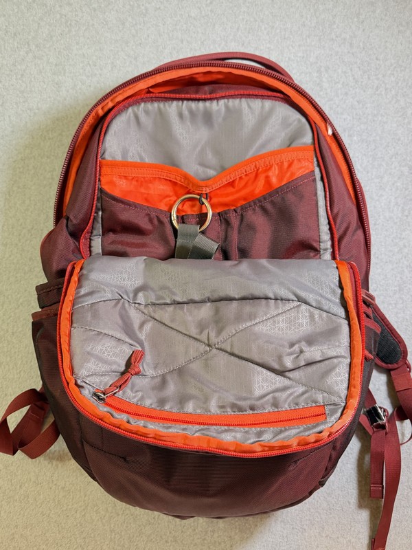 Thule Sweden Computer Backpack Burgundy Orange Interior Laptop Sleeve Travel Bag gallery