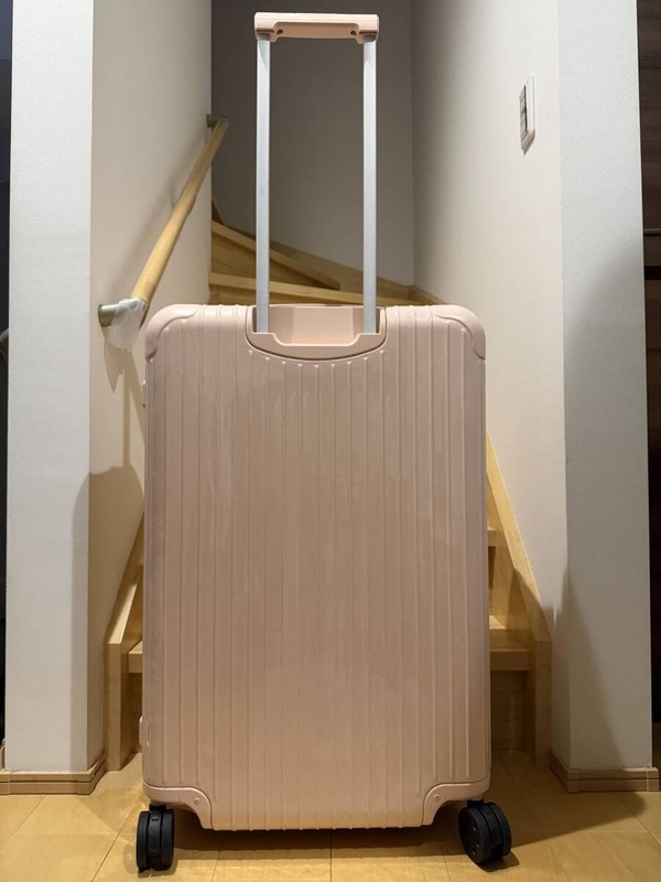 RIMOWA Essential Check-In L Petal Pink 85L 4 Wheel Suitcase 2023 Unused
