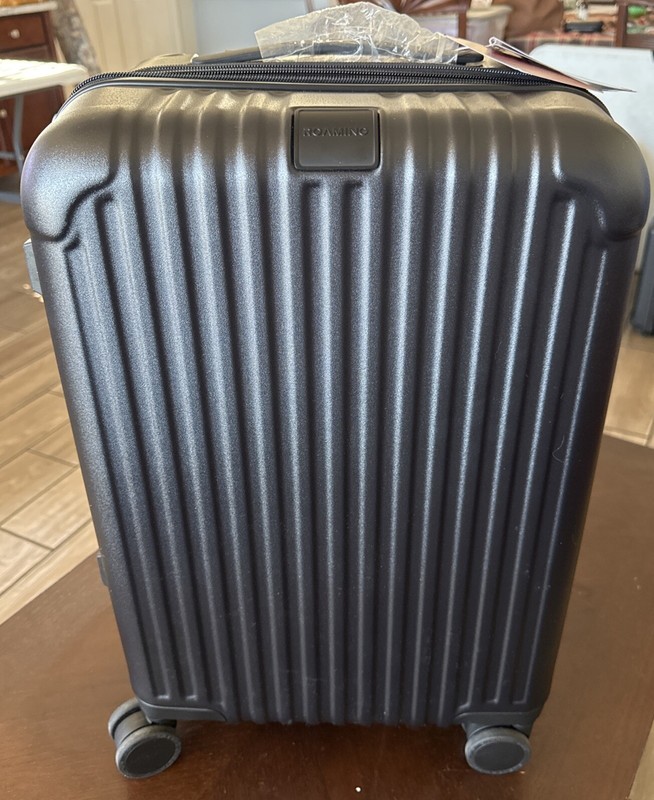 Roaming Luggage 20 Inch