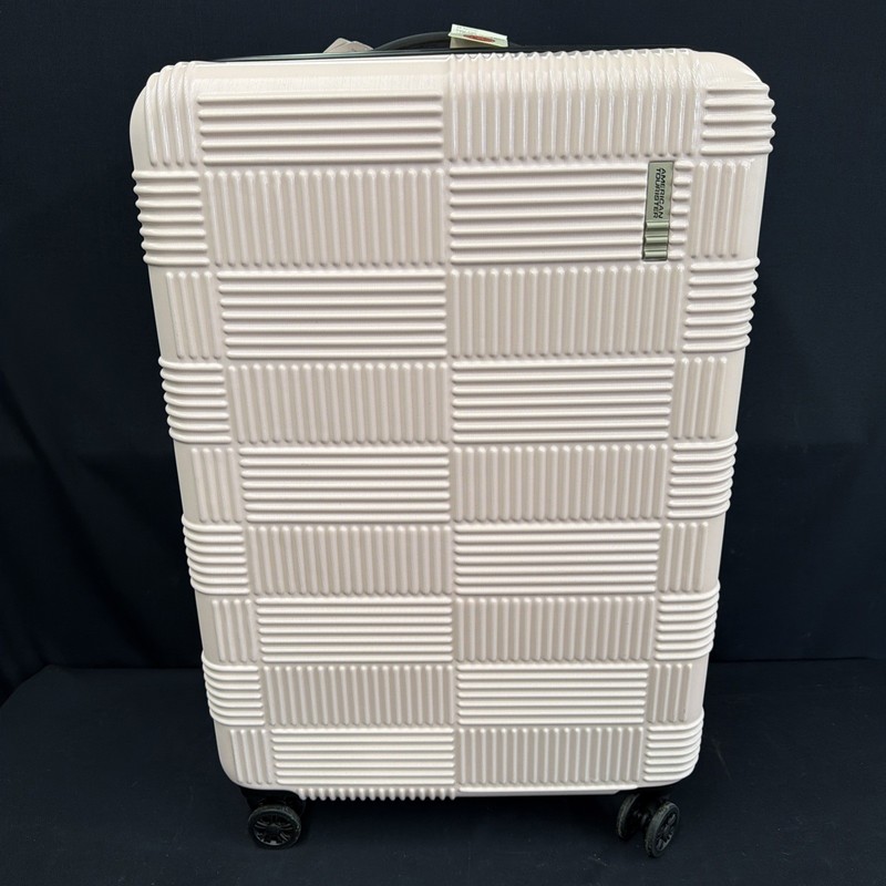 American Tourister Checkered NXT 28” Spinner Luggage – Baby Pink (NEW)