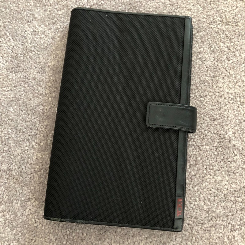 Tumi Black Nylon Leather Travel Wallet Organizer Snap 9 x 5.25 Card Slot Pocket