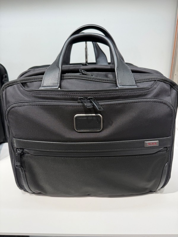 NEW Tumi ALPHA 15.75” Organizer Laptop Brief Briefcase – Solid BLACK