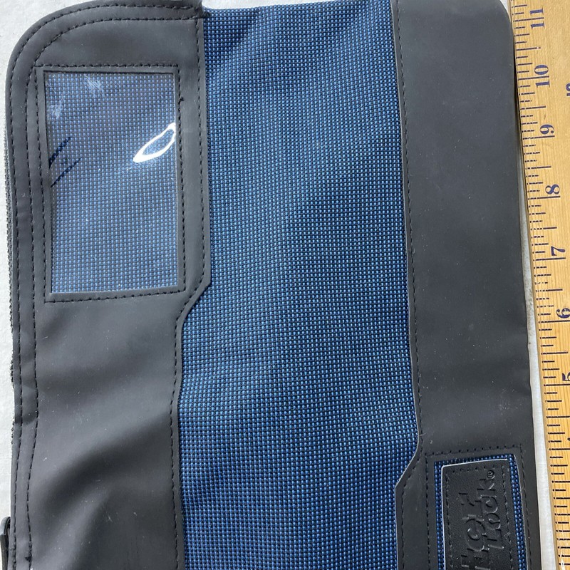 Master Lock Locking Zippered Security Bag Keeps Jewelry Cash Documents etc. Safe gallery