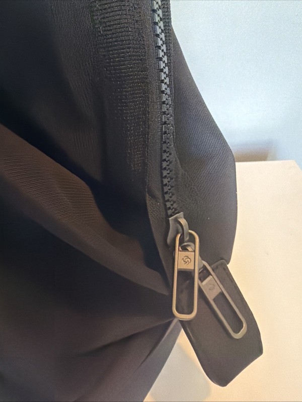 Samsonite Better Than Basics Weekender Duffle Bag gallery
