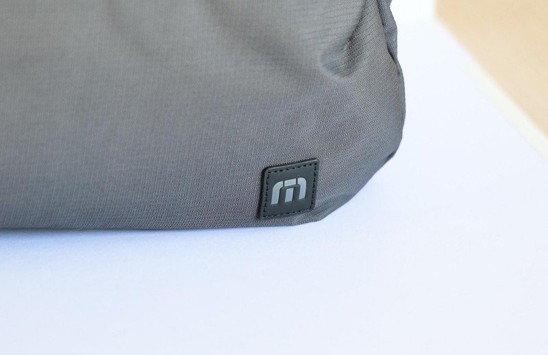 TravisMathew Gray Ripstop Duffel Bag Travel Gym Soft Case Mens Adjustable Strap gallery