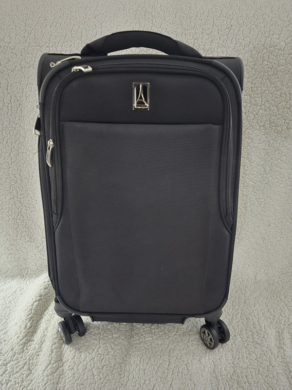 Travelpro WalkAbout 6 Carry-on Spinner