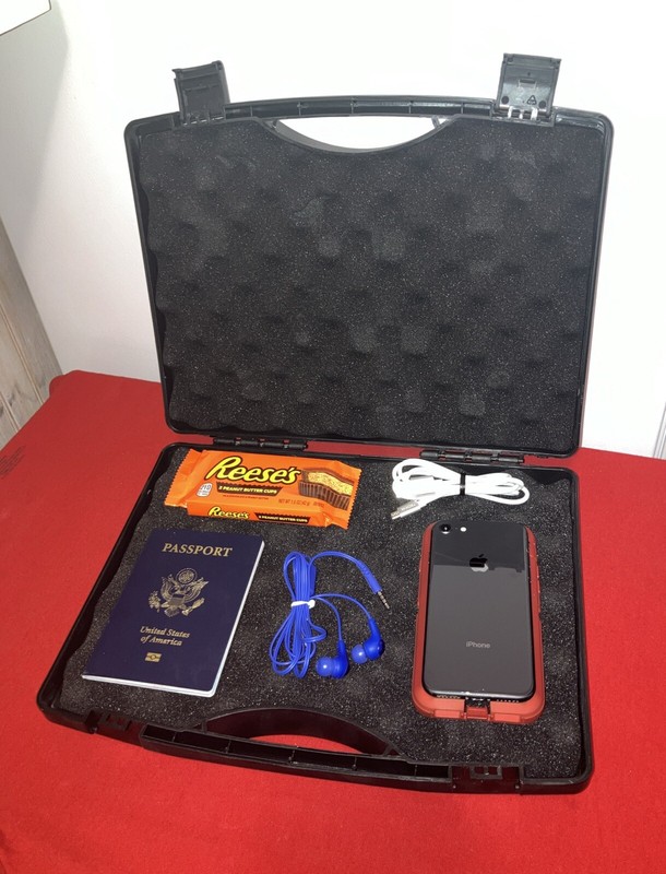 Carry-on bag for flight case luggage personal item for iPads Kindle padded purse