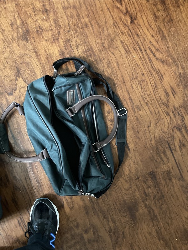 3 piece protocol luggage set, large case 25.5 x5.5 x8.5 medium case 21x14x6 inch gallery