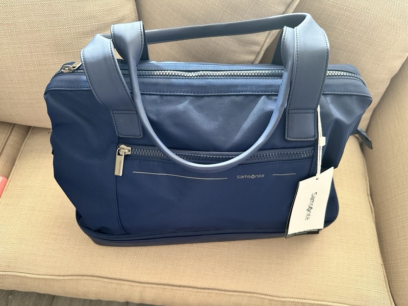Samsonite Better Than Basics Weekender Duffle Bag gallery