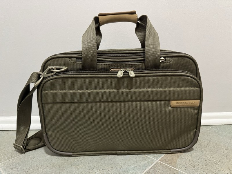 Briggs and Riley Travelware Carry On Expandable Bag Olive 231X-7