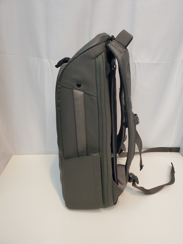 Nomatic Backpack 20L, Great Condition, Expands to 24L, Olive Color, $329 Value gallery