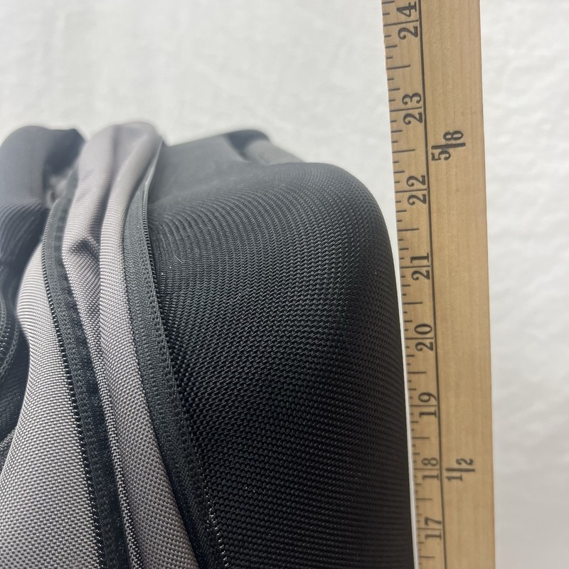 Excellent Condition Expandable Timbuk2 22” Co-Pilot Rolling Carry on suitcase gallery
