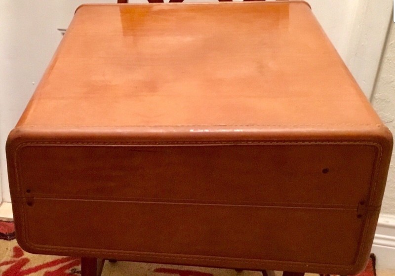 Impressive Functional Large Samsonite Suitcase 24" X 20”" X 7”l GREAT GIFT CURIO gallery