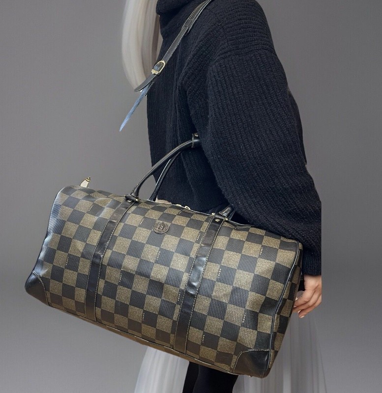 Authentic Checkered Fendi Duffel shoulder/hand gym Bag large luggage travel