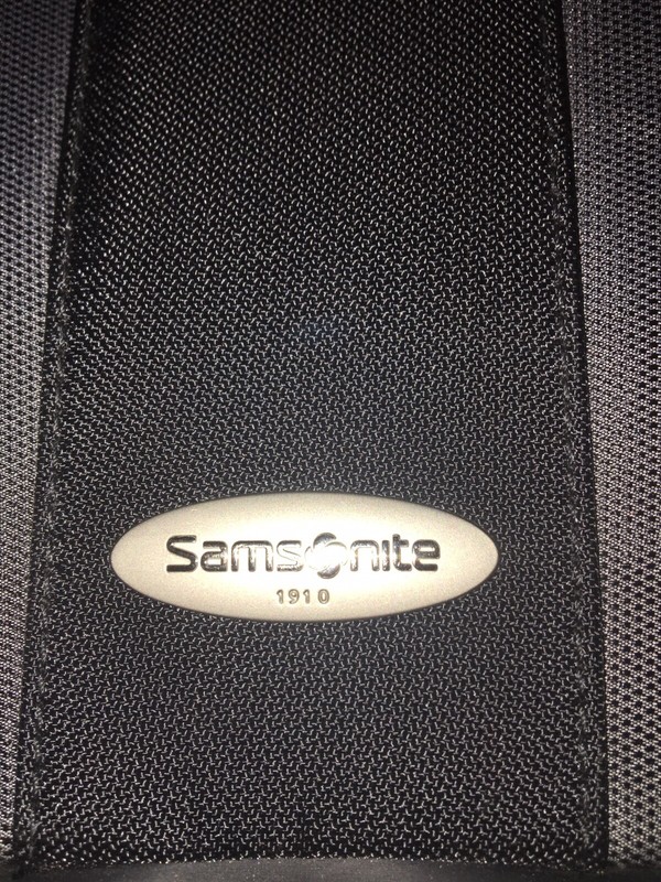 Samsonit 605 Tech Case Memory Foam Briefcase gallery