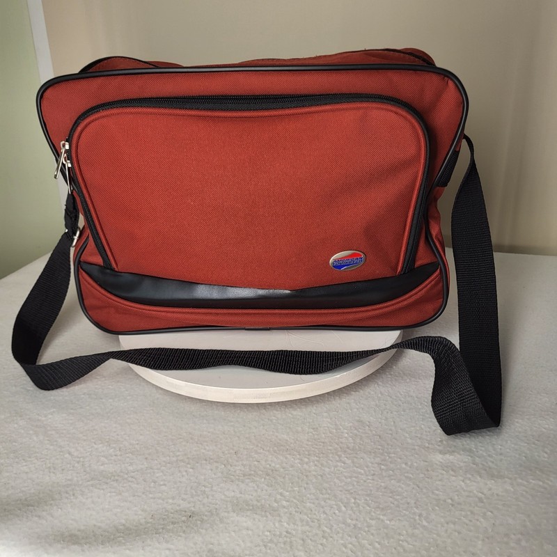 American Tourister Shoulder Strap Carry On Zip Bag Rust Color Pocket Luggage