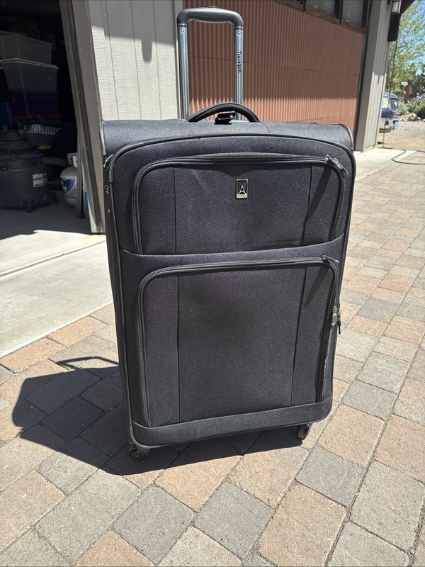 Travelpro Suitcase Luggage Black 32″ Large