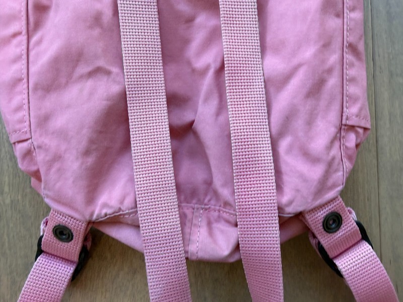 Fjallraven Kanken Mini Backpack 7L Pink 23561 Straps Travel School Pre-Owned gallery