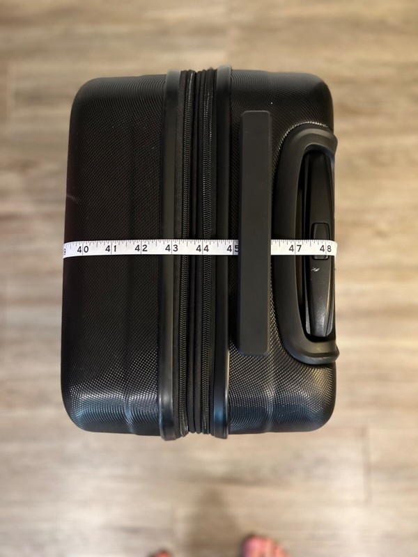 BUNDLE - Amazon Basics 21-Inch Hardside Spinner & Underseat Carry-On Roll Bag  gallery