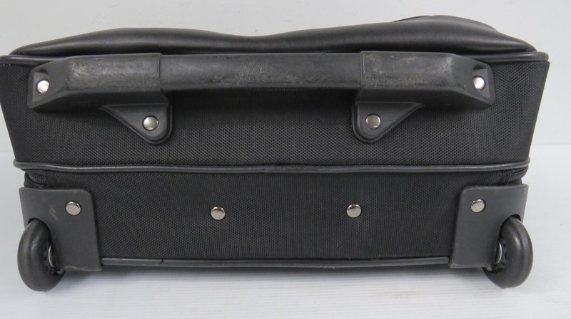 Kenneth Cole Reaction Wheeled Rolling Work Bag Carry-On Luggage Excellent Cond. gallery
