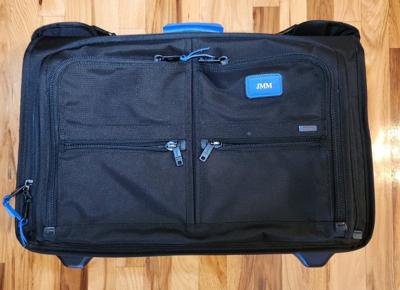 TUMI Alpha 2 Wheeled Garment Bag Carry On Luggage Bag Nylon 22037DH Reg $795