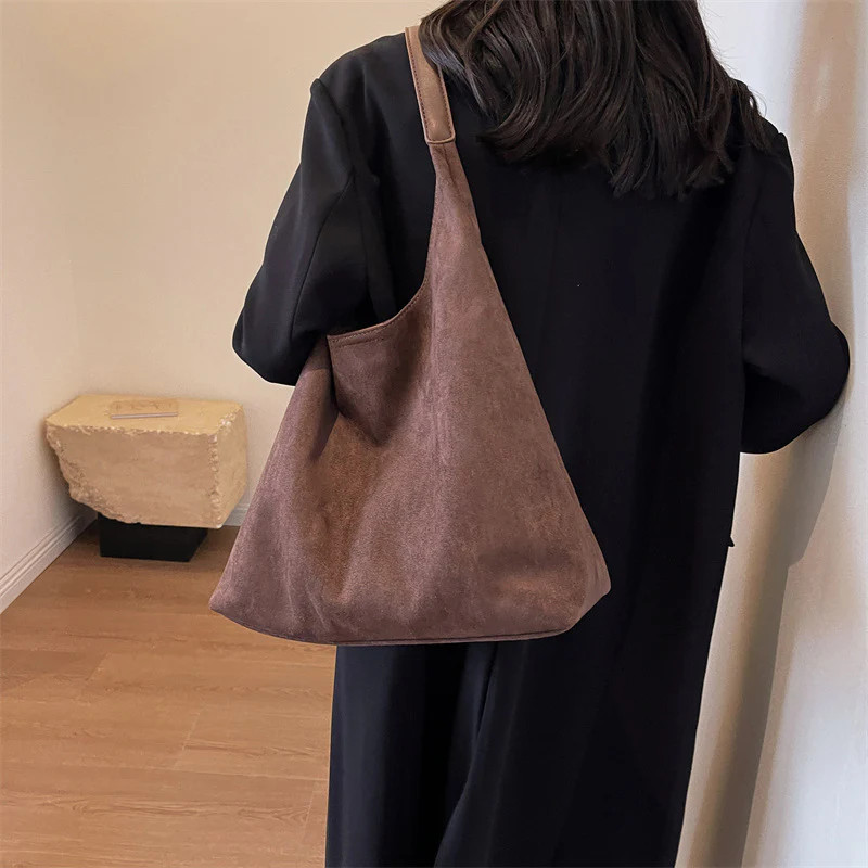 Retro Soft Suede Large Capacity Shoulder Bag gallery