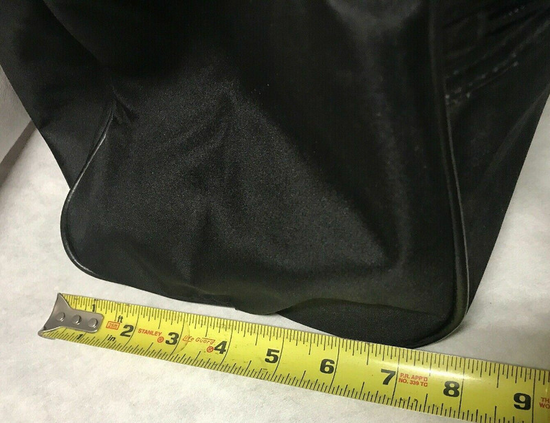 TRAVEL DUFFLE BAG~BRAND UNKNOWN~BRAND NEW. gallery