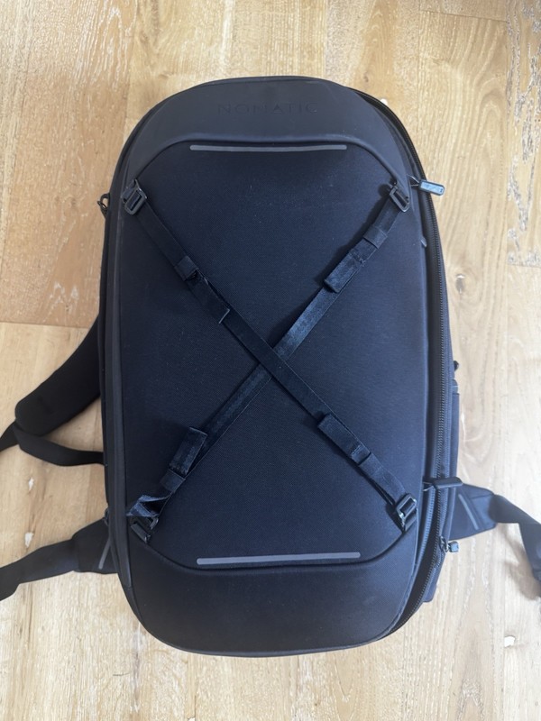 Nomatic Navigator Backpack 32L - 41L gallery