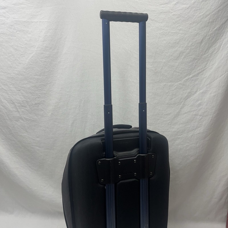 Excellent Condition Expandable Timbuk2 22” Co-Pilot Rolling Carry on suitcase gallery