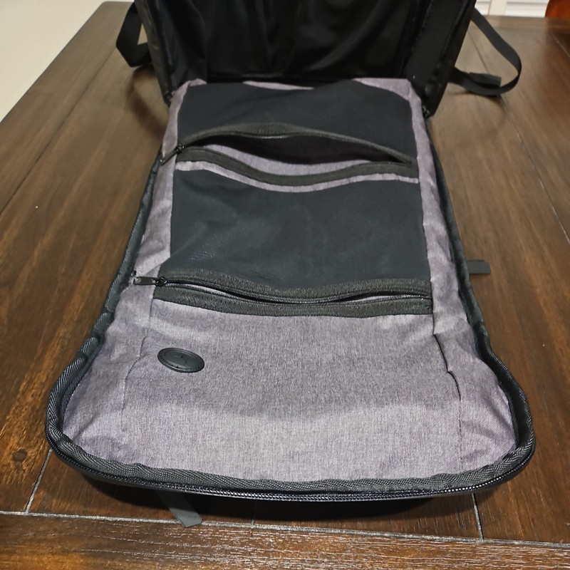 Nomatic Backpack 20L Great Condition, Laptop Sleeve RFID Safe & Durable gallery