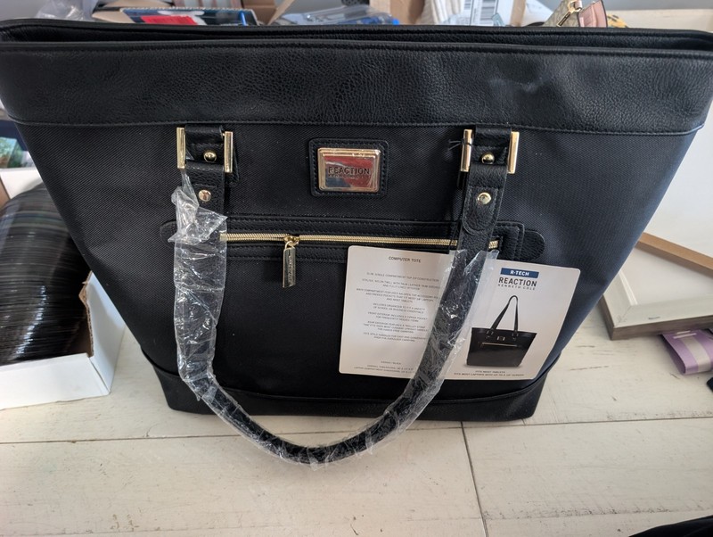 NWT Kenneth Cole Reaction R-TECH Computer Tote Bag Fits Most Laptops Up To 16″