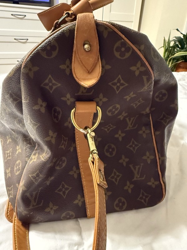 Authentic Louis Vuitton Monogram Duffle Bag w/ Shoulder Strap 23-25" gallery