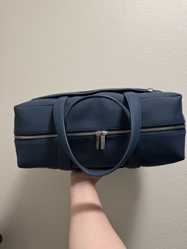 Away Blue Solid Weekender, Adjustable Strap, Dust Bag gallery