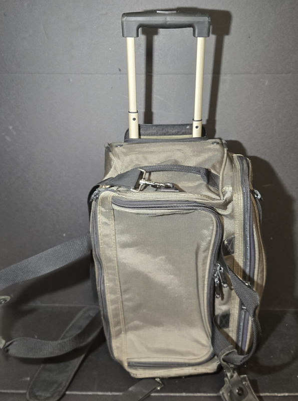 Green PATHFINDER Rolling Drop Bottom Wheeled Duffel Bag - Used gallery