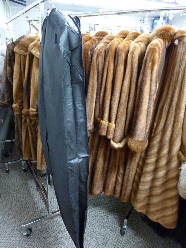 FUR STORAGE BAG GARMENT BAG 60" LONG Breathable for COATS JACKETS FURS MINK FOX gallery
