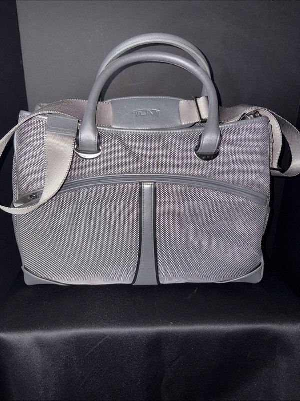 TUMI Earl Gray Nylon Expandable Organizer Laptop Briefcase Great Condition