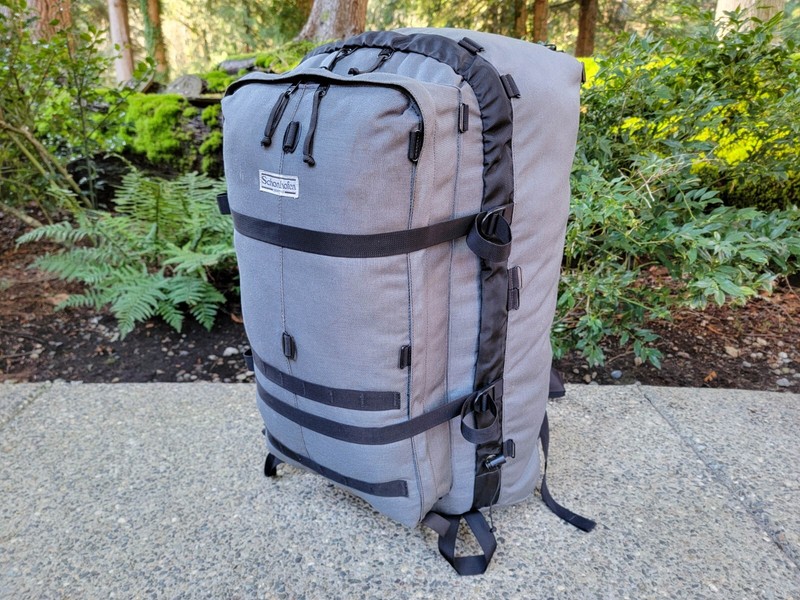 SCHONHOFEN (Seattle, WA) VTG Internal Frame Hiking Travel Luggage 26″ Backpack
