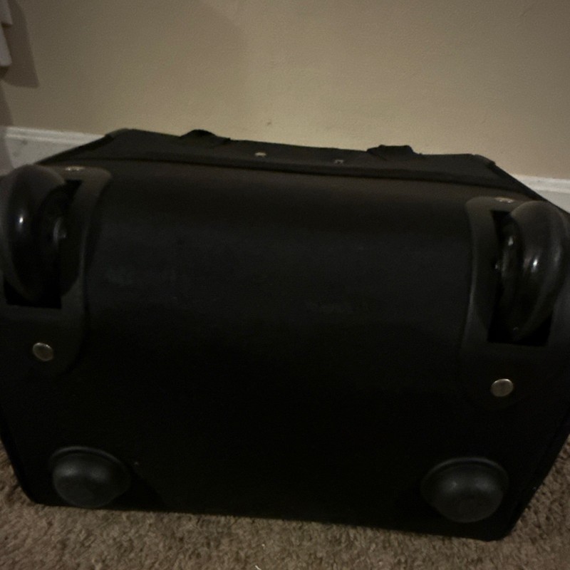 AmazonBasics Black Solid Carry-On Rolling Upright Suitcase, Unisex Adult gallery