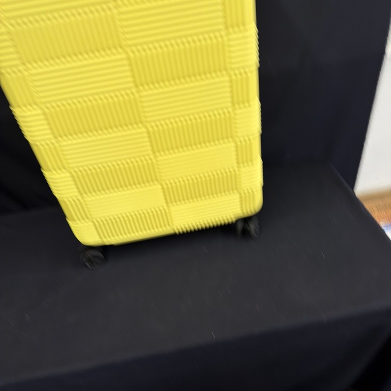 American Tourister Checkered NXT 28” Spinner Luggage – Bright Yellow (NEW) gallery