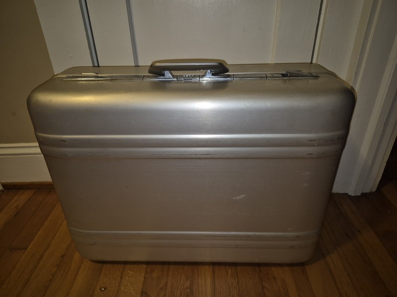 Haliburton Suitcase gallery