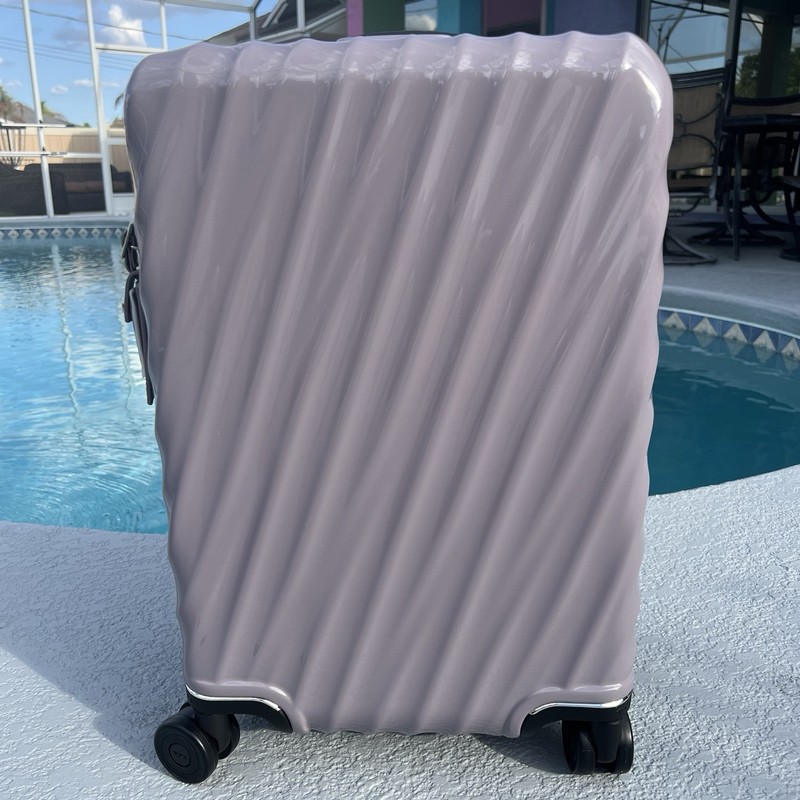 TUMI 19 Degree Lite International 4 Wheeled Carry On Packing Case Lavender