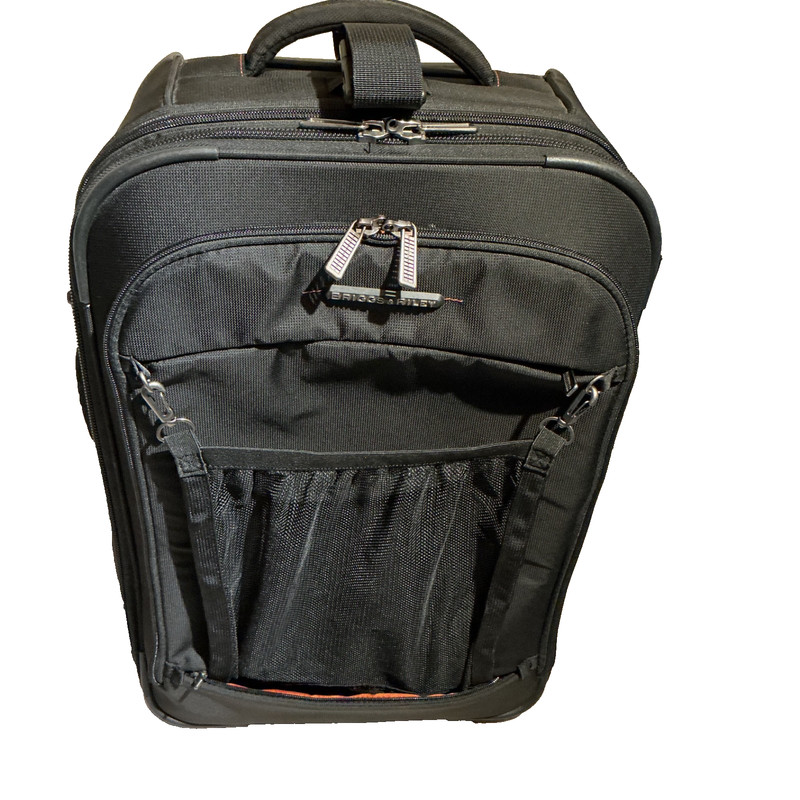 Briggs & Riley Global Carry-On (21″, 2-Wheel) EUC/ Perfect carryon size/ MINT !!