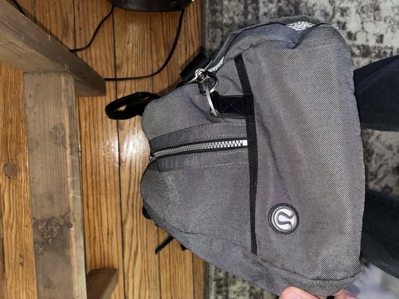 LULULEMON Gray Duffle Bag Adjustable Straps Zippered Compartments Unisex Adult gallery