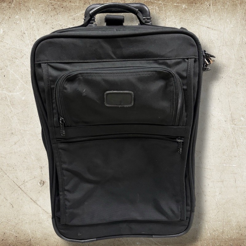 TUMI 21” Carry-On Luggage BLACK 2 Wheeled Ballistic Nylon Soft Sided Alpha