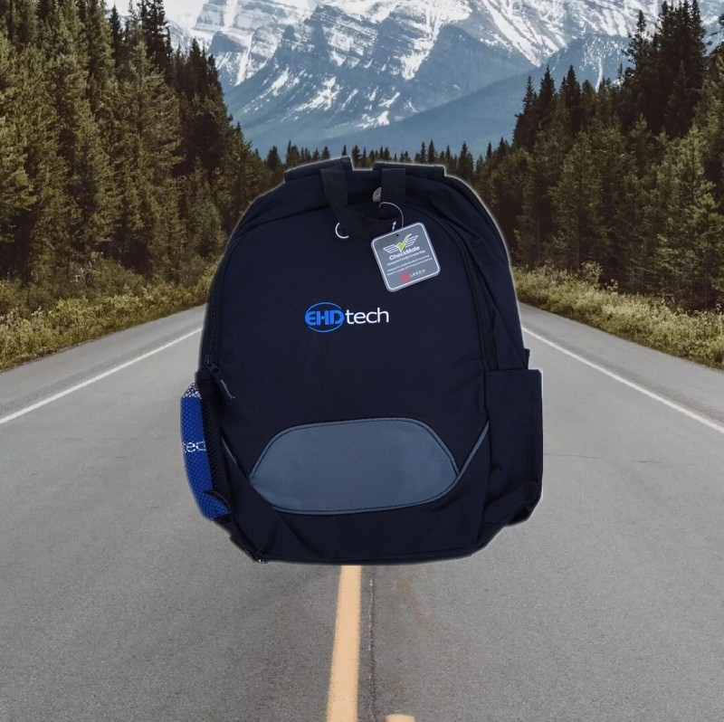 Checkmate Leeds Laptop Backpack TSA Approved NWT 17 in x 13.5 in