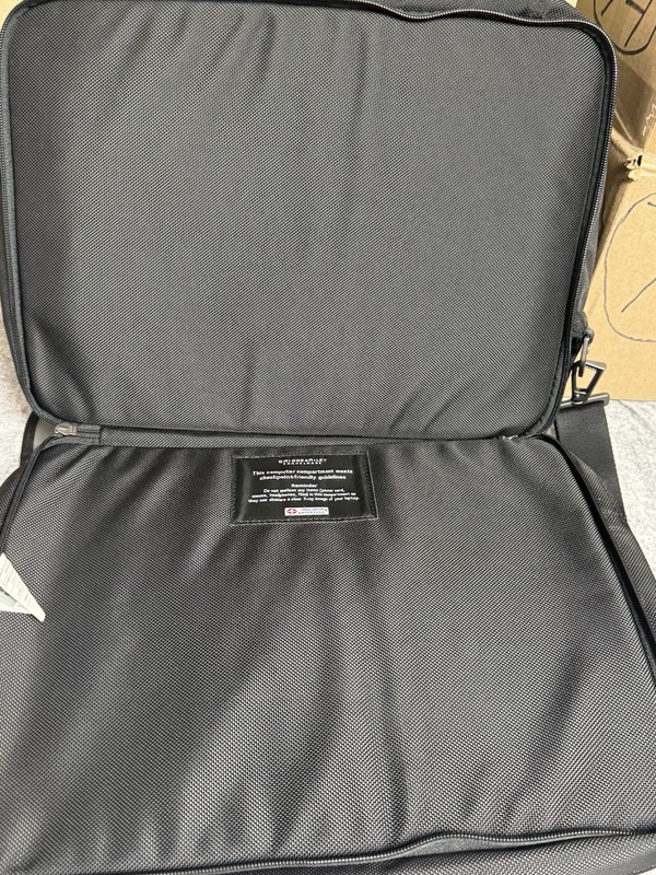 Briggs & Riley Medium Expandable Briefcase Travel Laptop Bag KMC310-4 15” Black gallery
